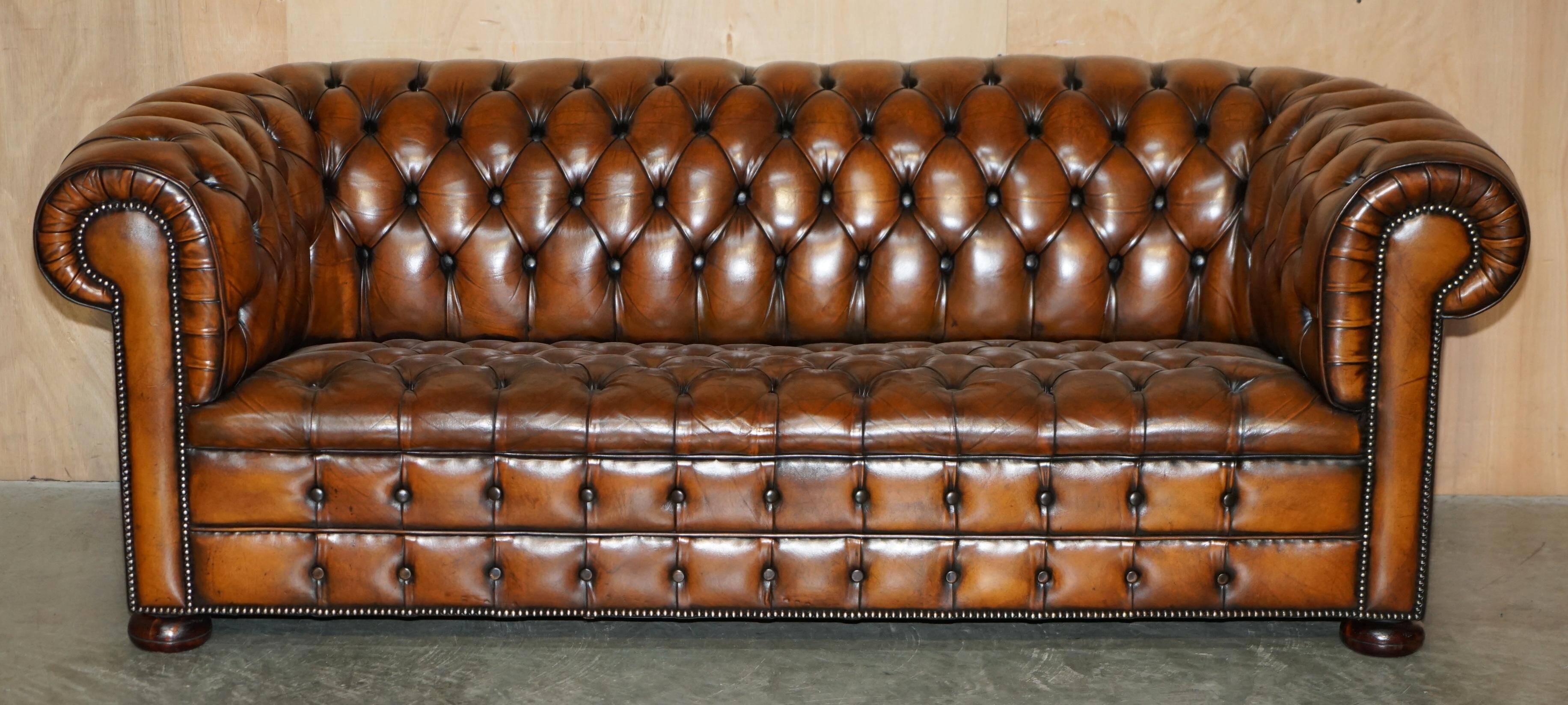 Chesterfield leather sofa, Art Deco style, fully restored.
