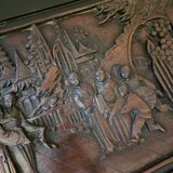 Ancien grand coffre en bois sculpté acheté en Chine