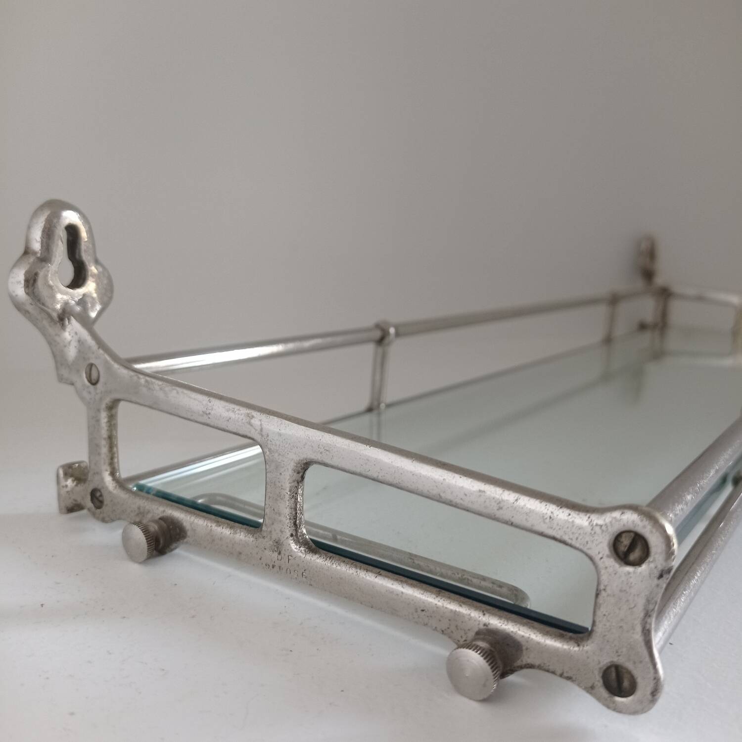 Étagère murale rétro de salle de bain