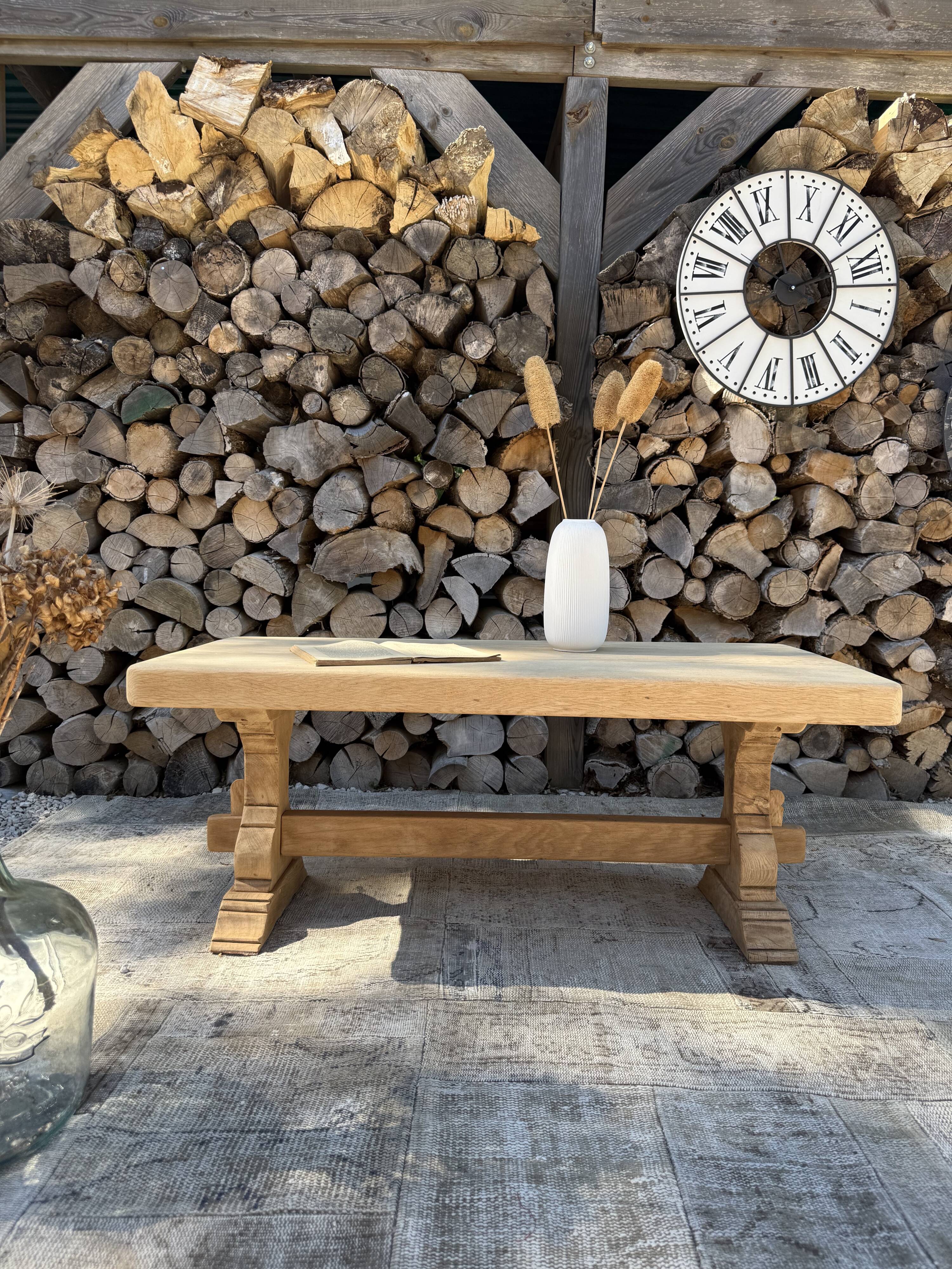 Table basse monastère