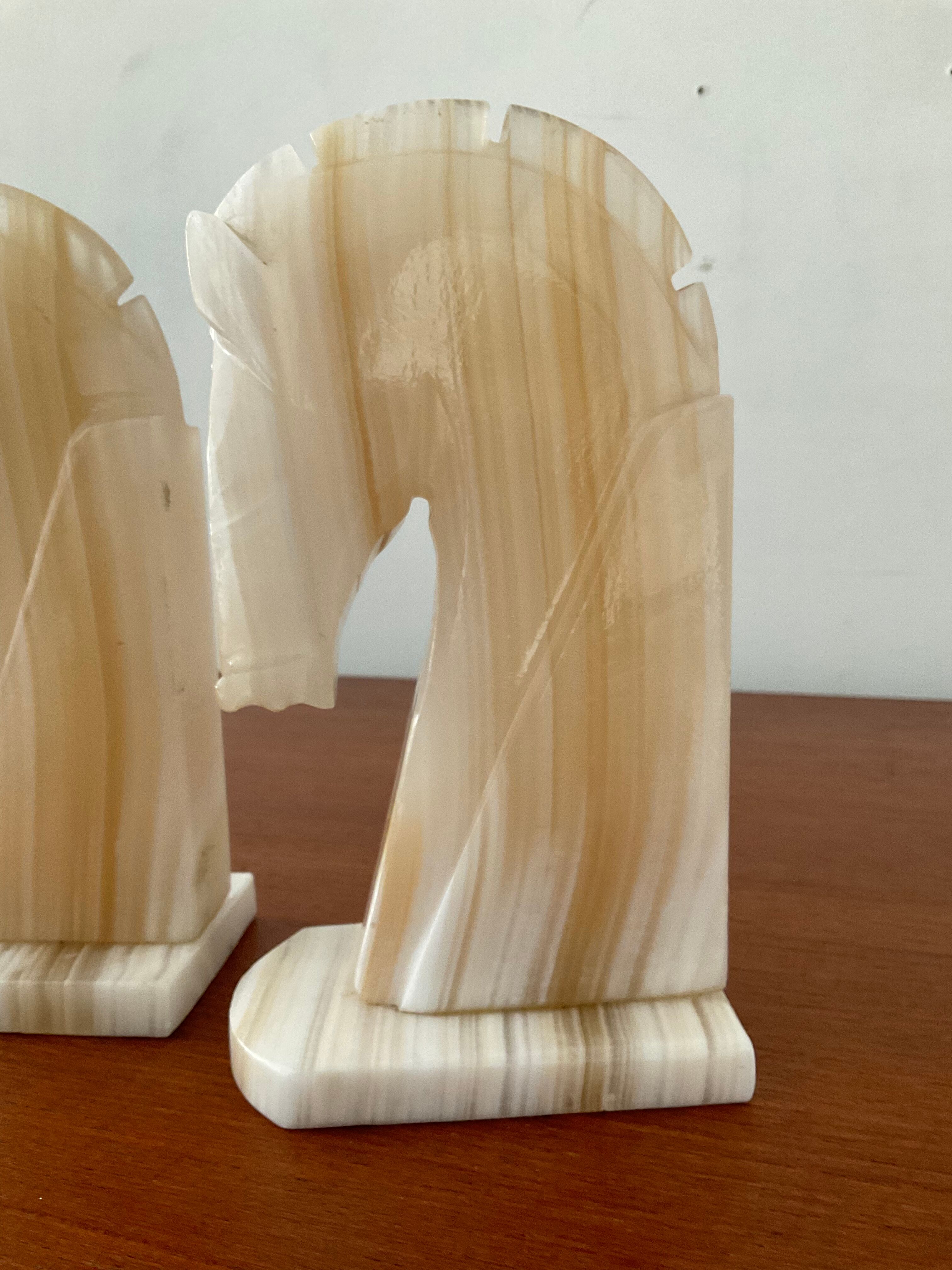 Pair of vintage bookends horses in Onyx