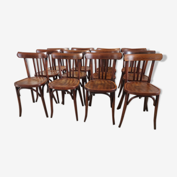Suite de 12 chaises de bistrot Baumann années 1940
