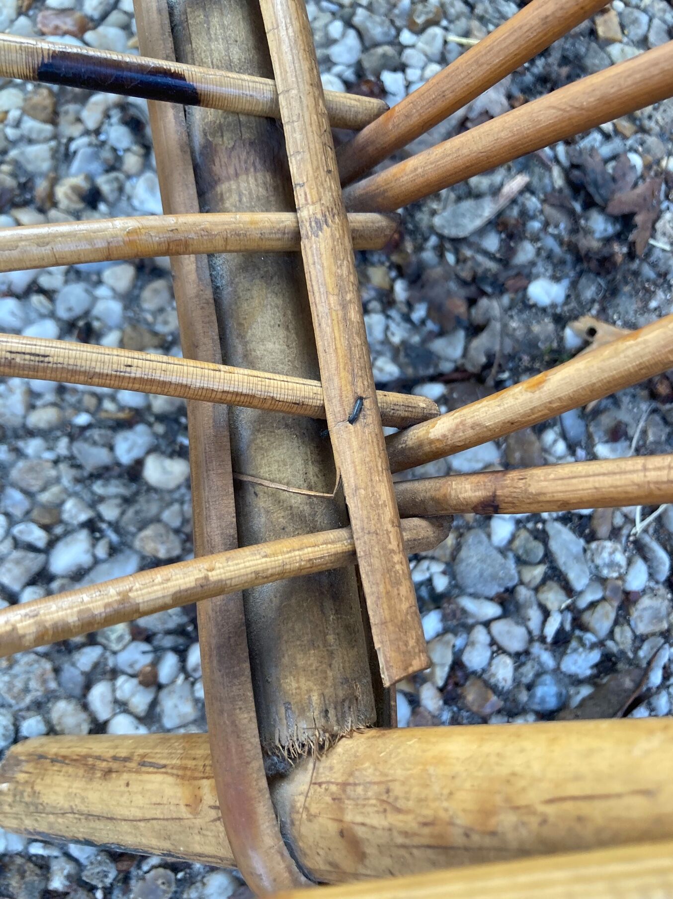 Vintage rattan magazine rack table