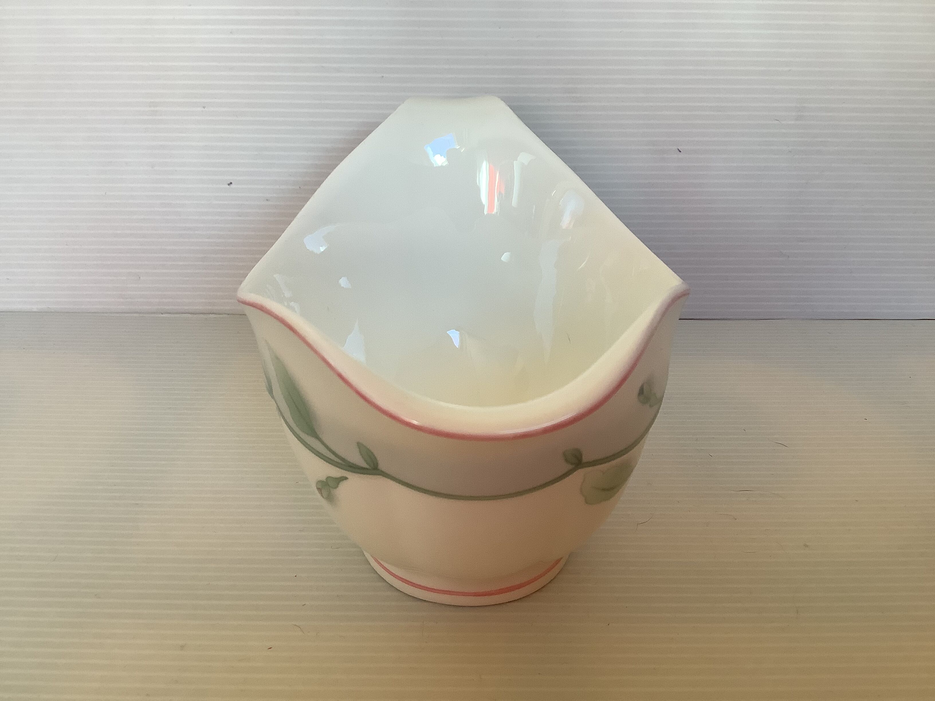 Gravy boat viola villeroy et boch