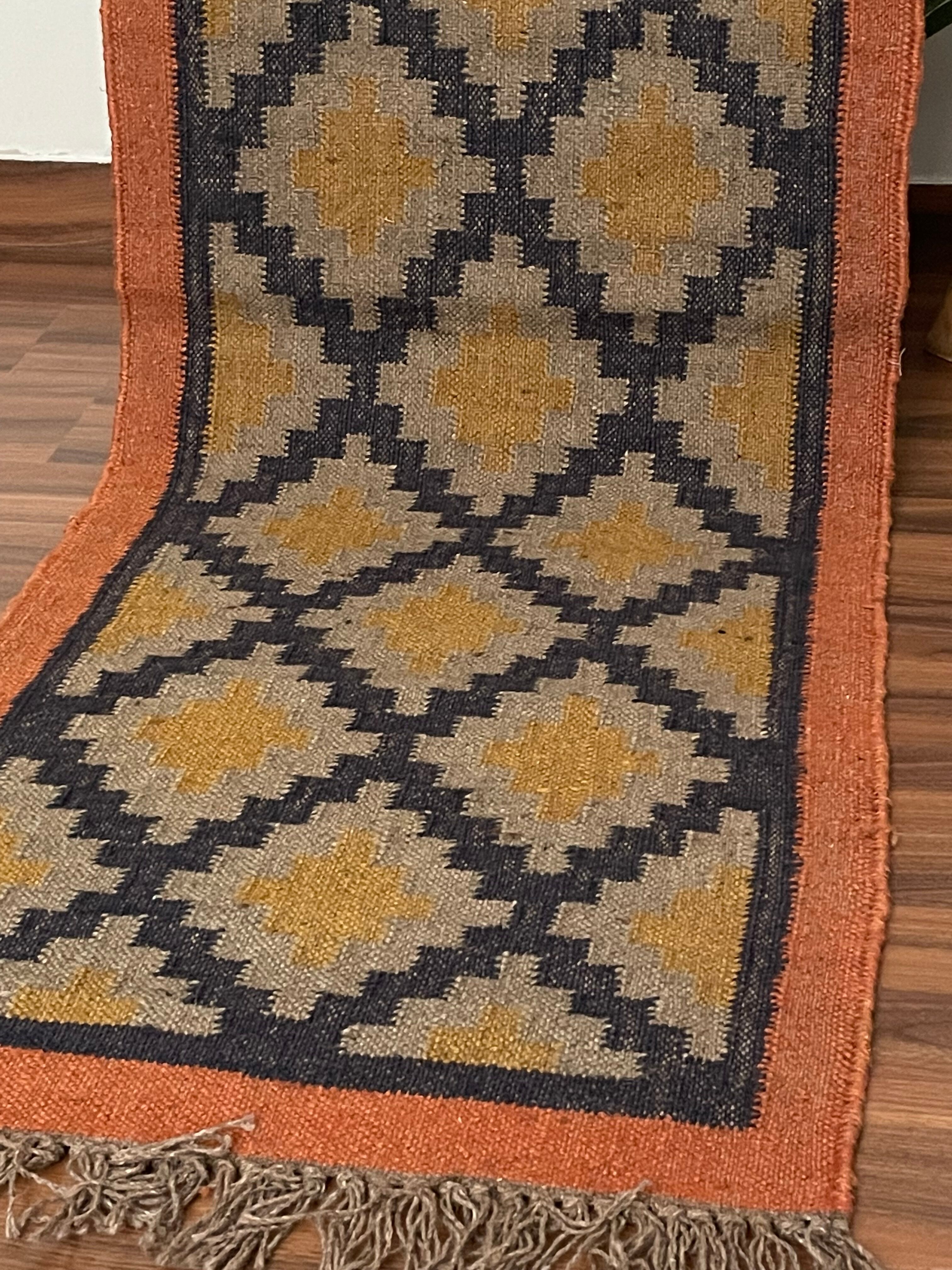 Tapis en jute et coton tissé à la main
