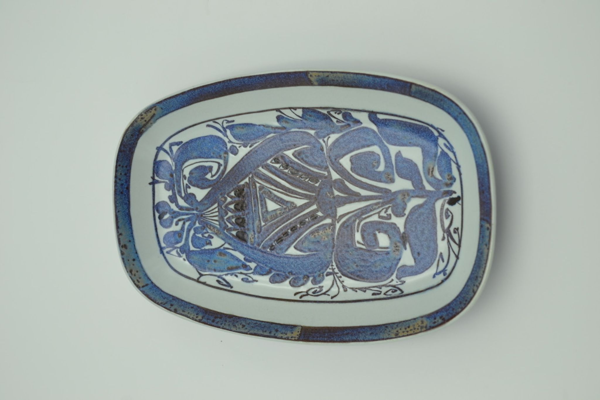 Cain dish from Kari Christensen's Tenera series for Aluminia