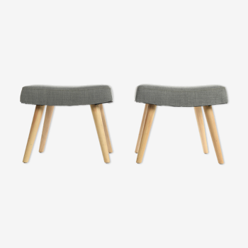 Paire de tabourets style scandinave gris du plateau de “Je t’aime etc..”