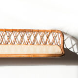 Wall shelf in rattan and formica