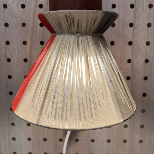 Applique teck et laiton design scandinave 1950.