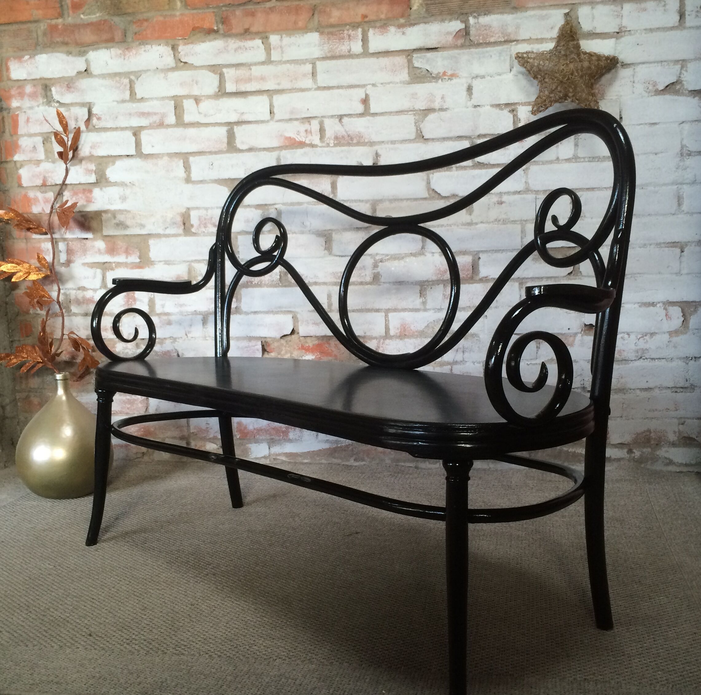Banquette Thonet laqué noir