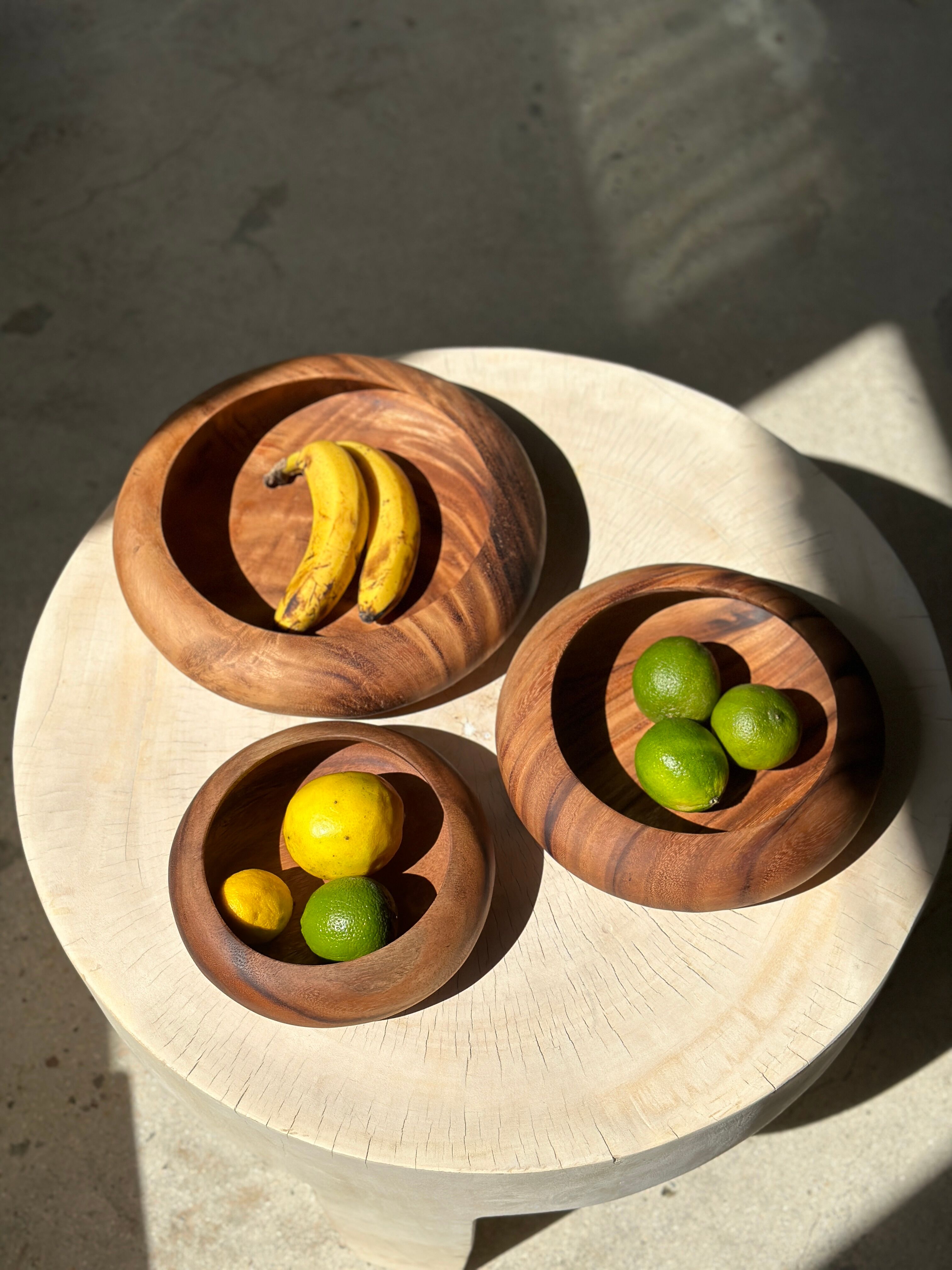 Bowl or monoxyl teak cut d:25.5