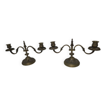 Paire de bougeoirs en bronze 