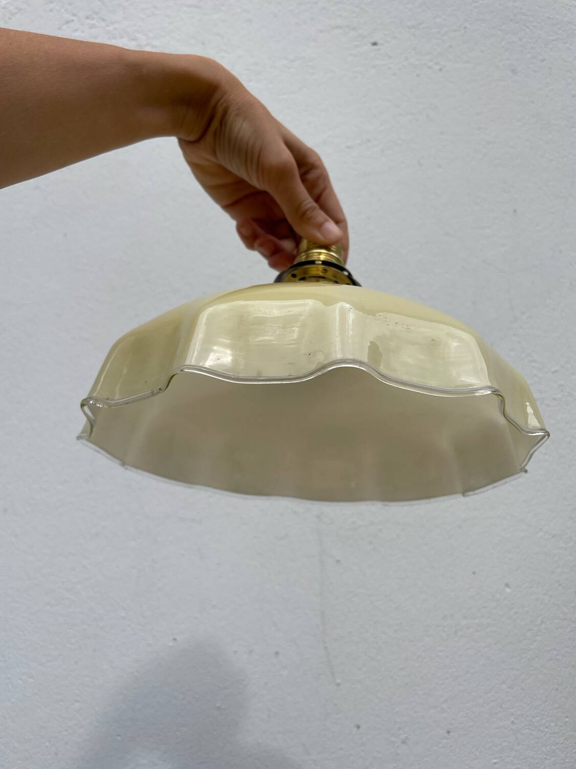 White and beige glass pendant light