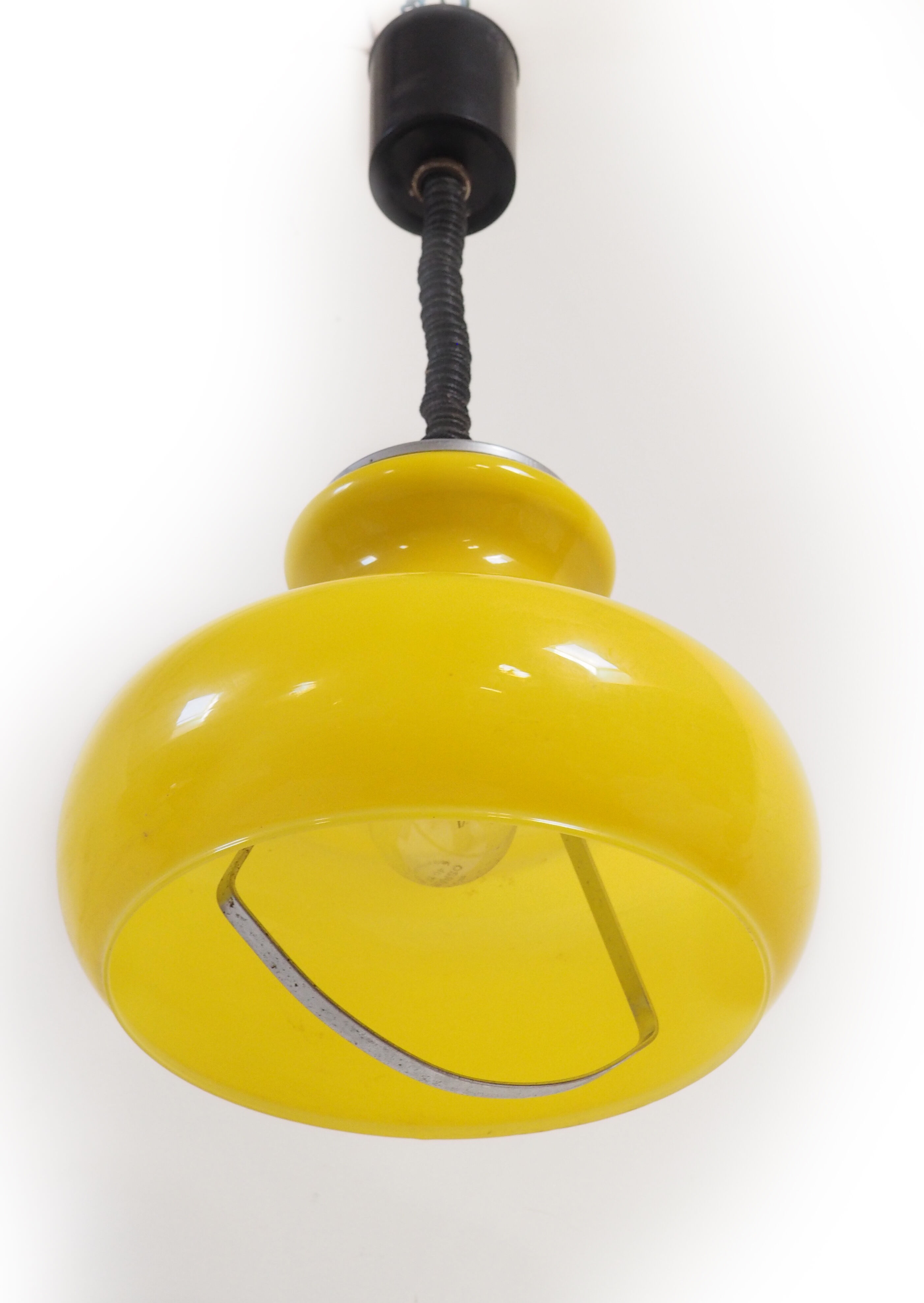 Extendable hanging lamp 60