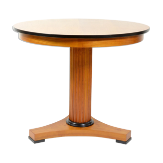 Round Hall table