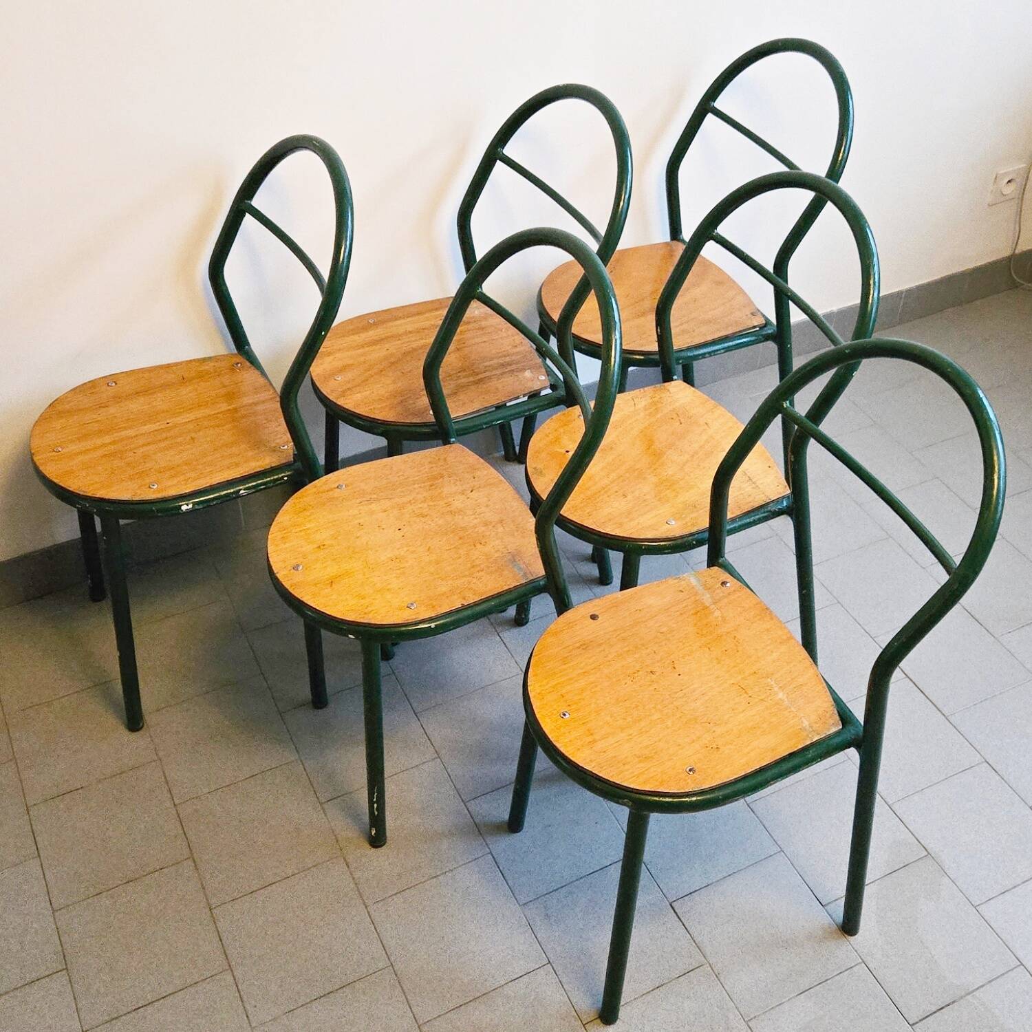 Set of 6 vintage Mobilor 1950 chairs