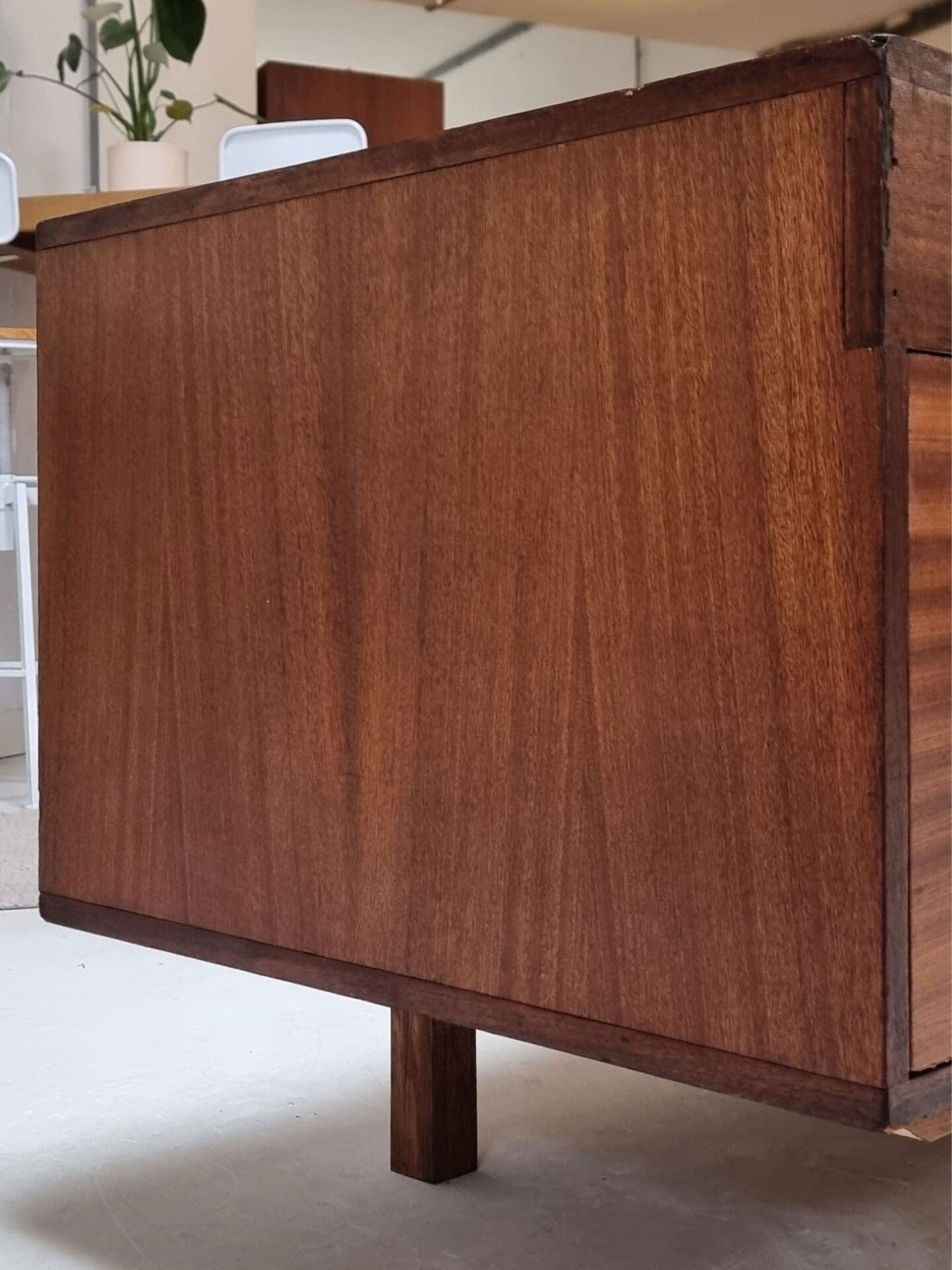 Mid-century lowboard