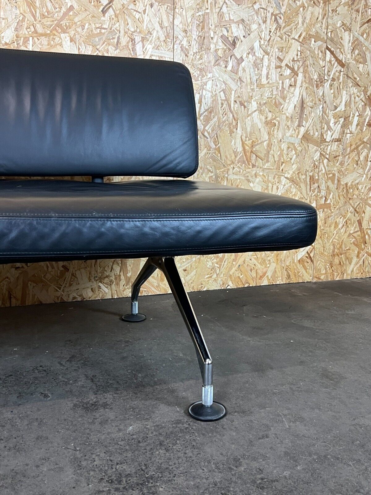 Canapé des années 1990 Canapé en cuir par Antonio Citterio pour Vitra Chrom Design