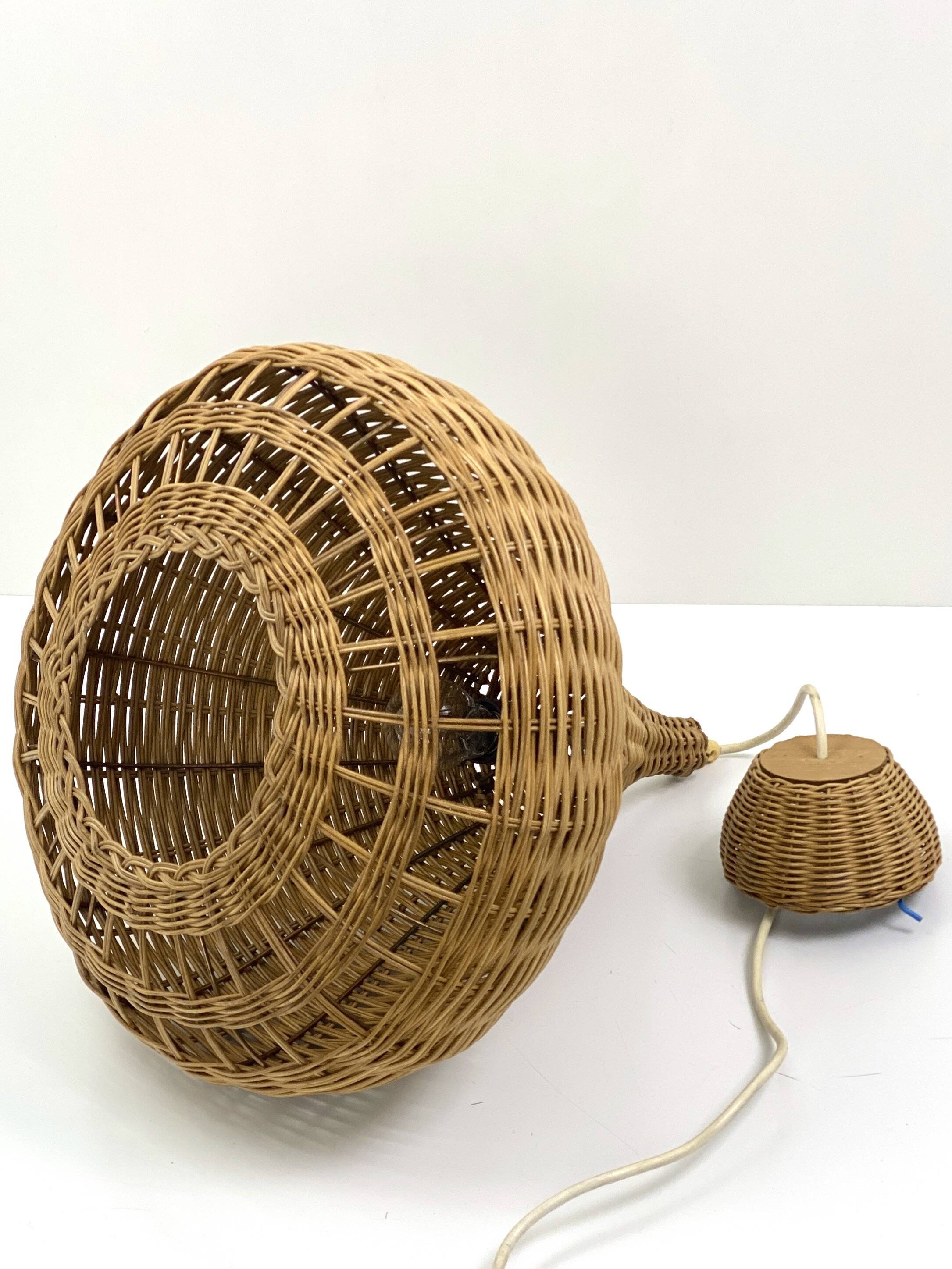 Vintage wicker pendant light from the 1960s.