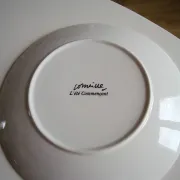 2 presentation plates Corneille, Dutch artist