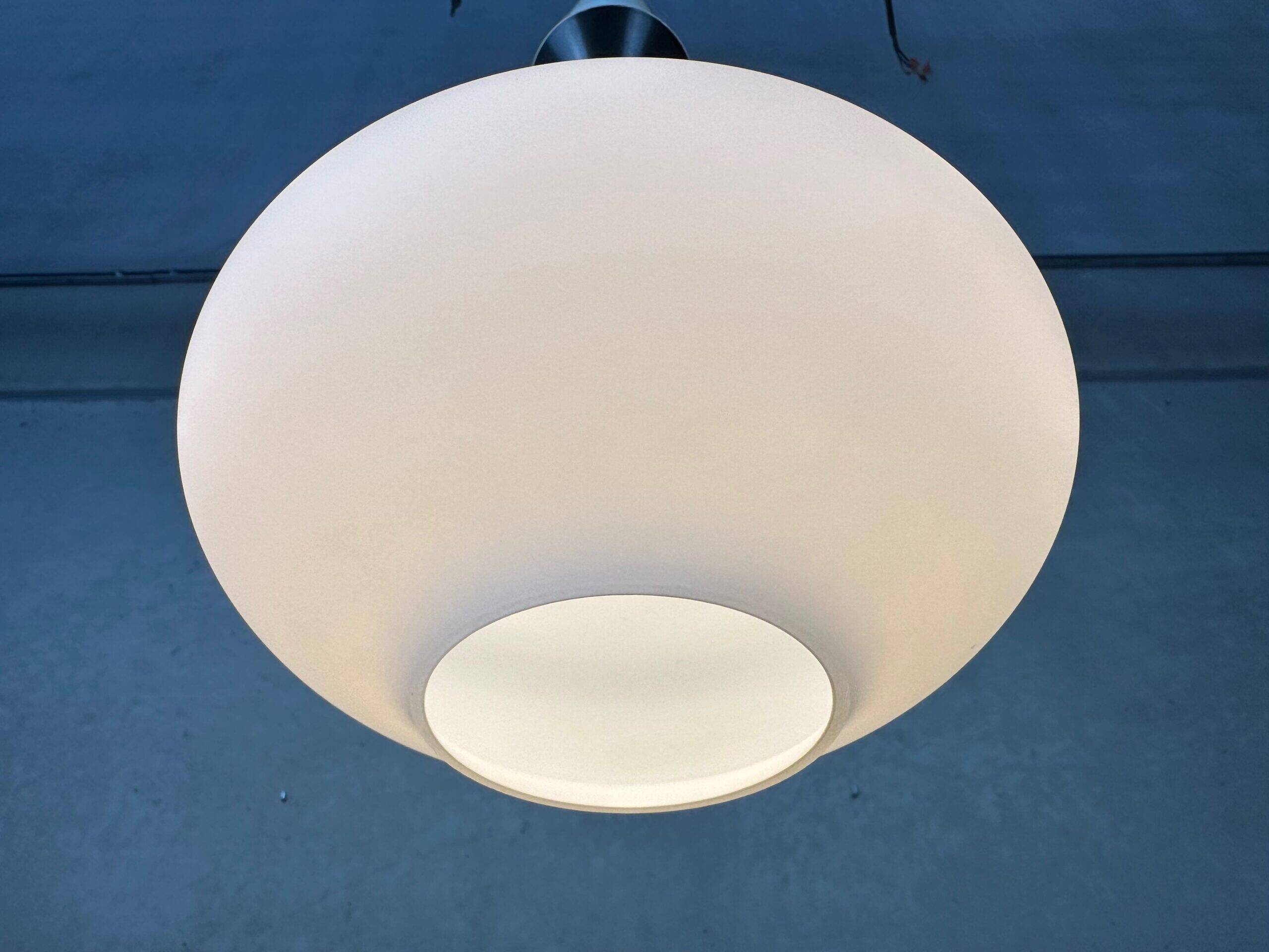 Suspension opaline vintage – Philips