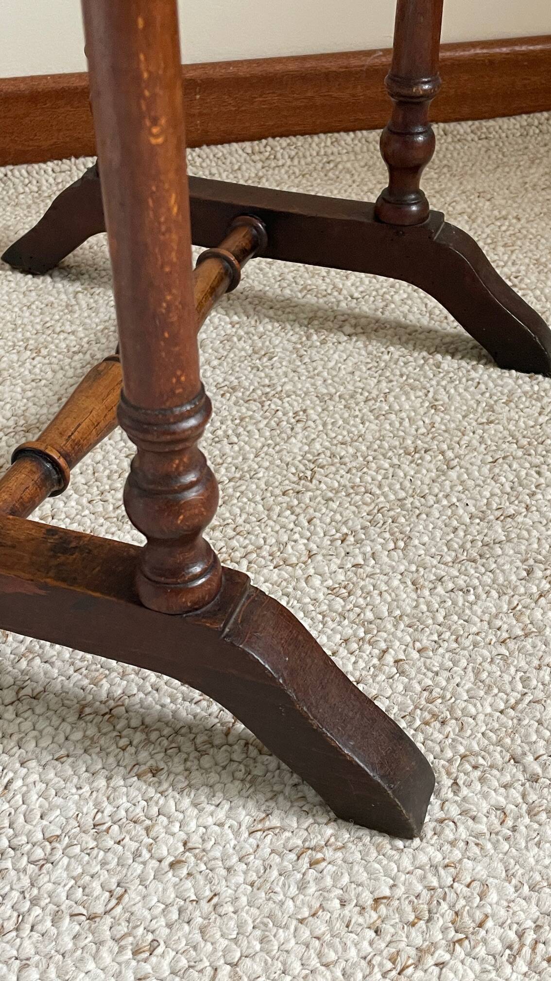 NIGHTSTAND Antique Turned Wood