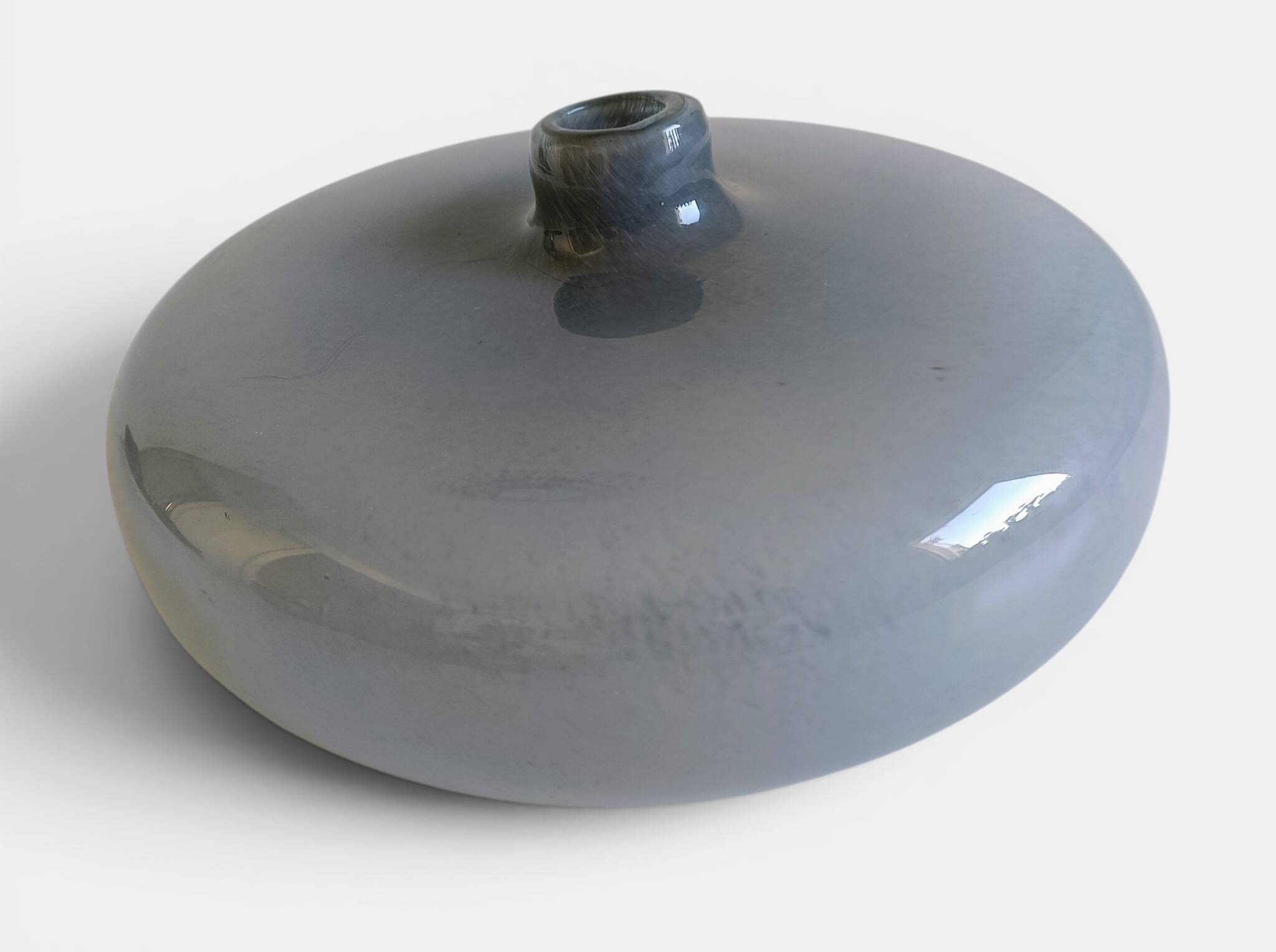 Vase en verre fumé Murano italien moderne / minimaliste, Italie, années 1970