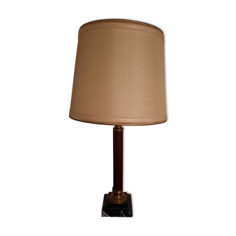 Desk lamp