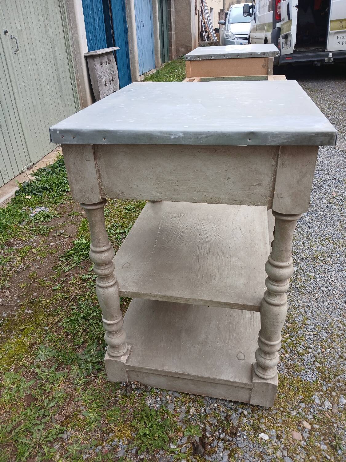 Grand meuble style drapier en bois et zinc