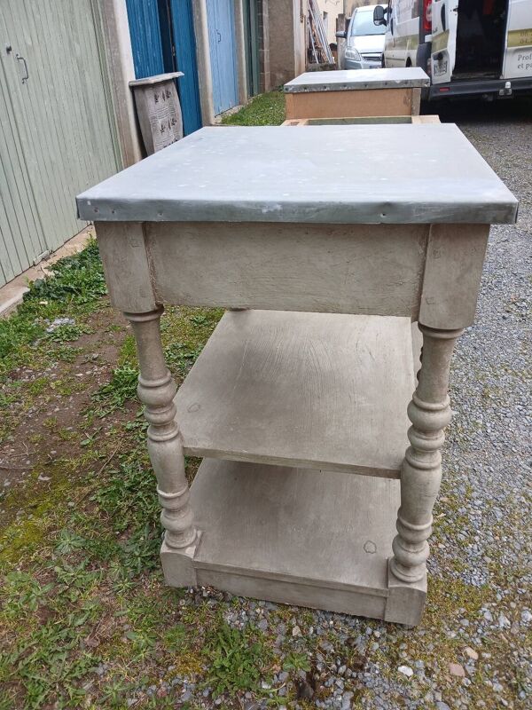 Grand meuble style drapier en bois et zinc