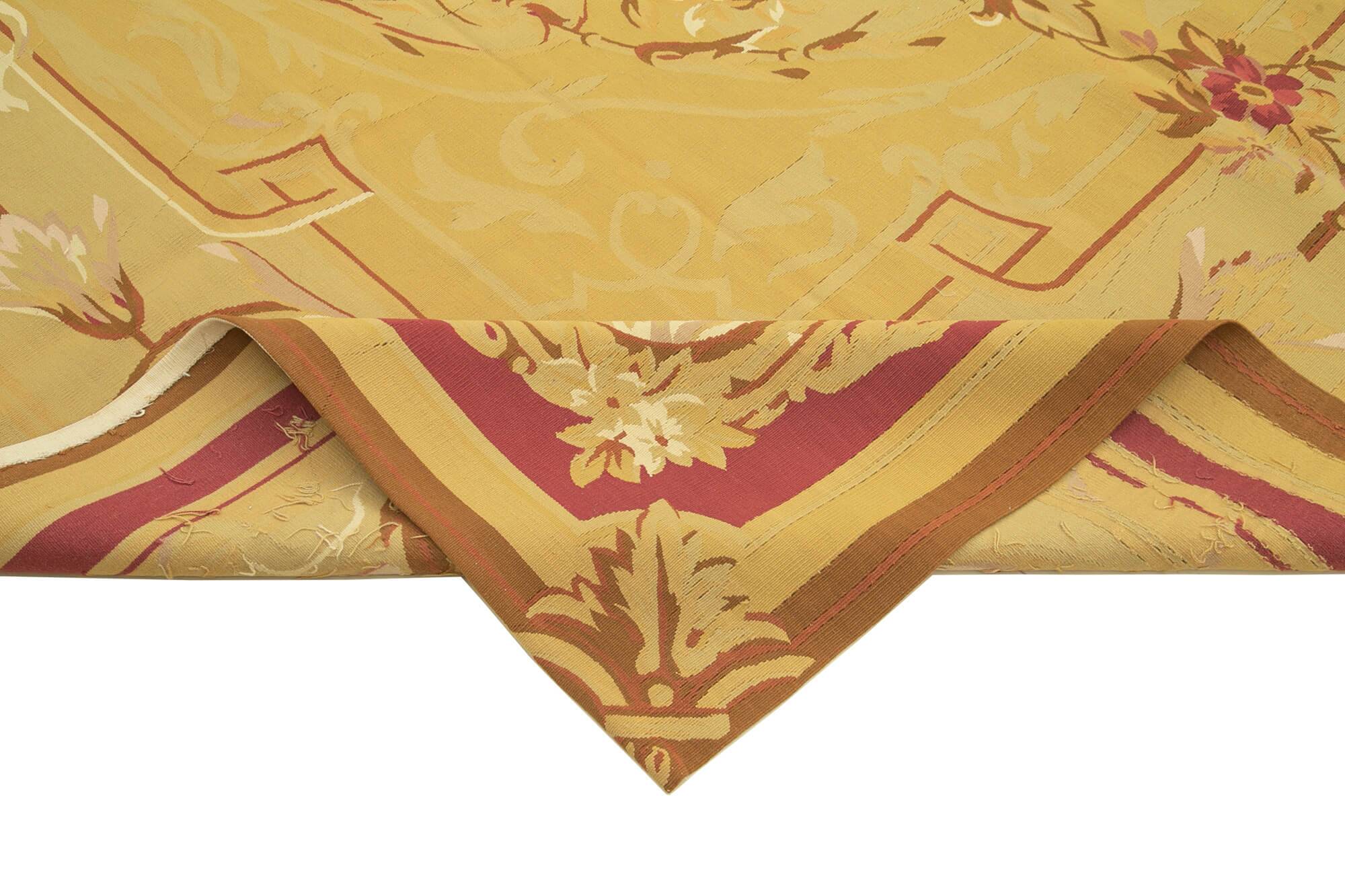 Handmade European Vintage Aubusson Kilim 268 cm x 367 cm