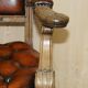 Fauteuil Chesterfield ancien restauré William IV en cuir