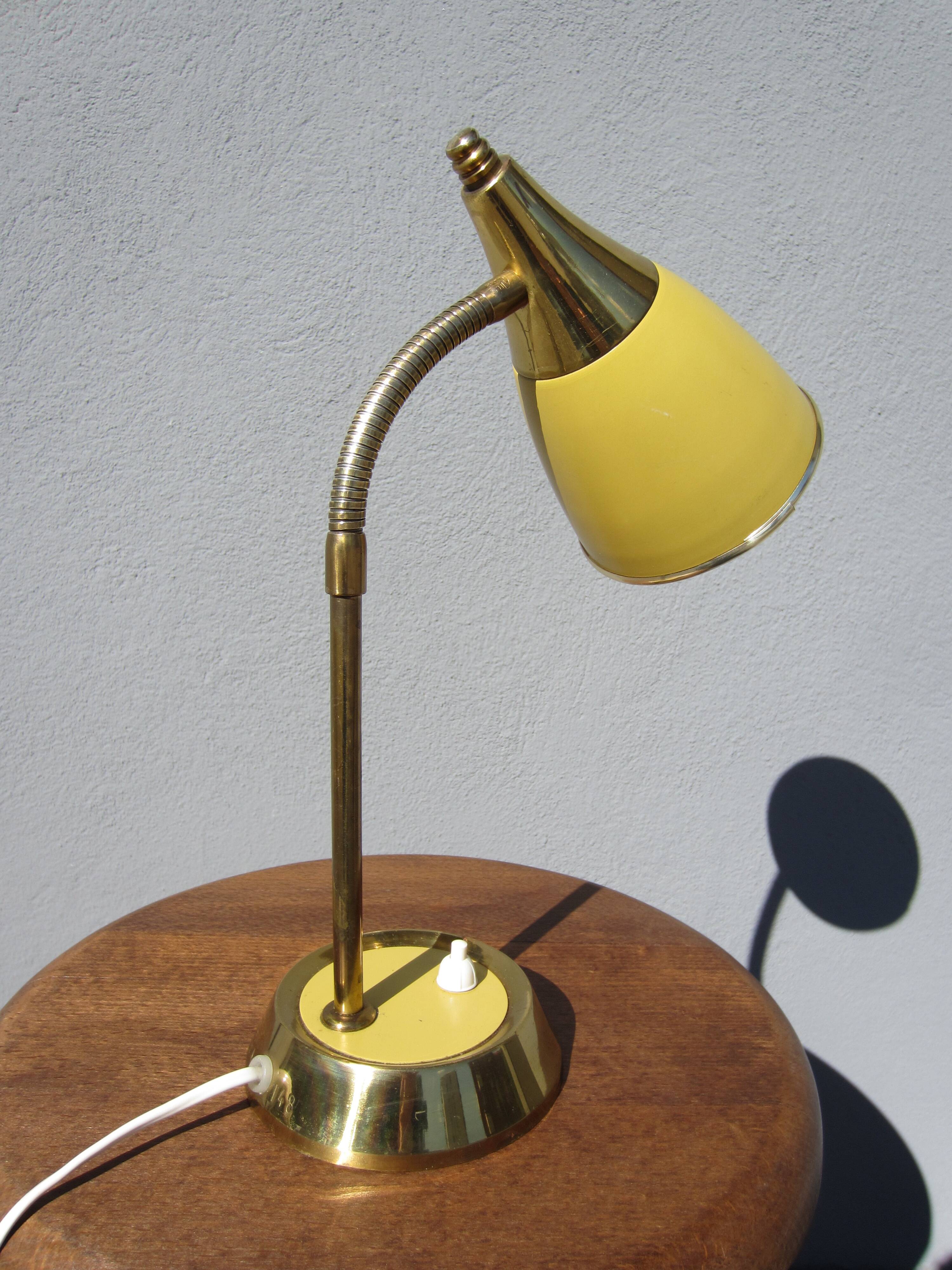 Scandinavian articulated desk lamp by Lorentzons