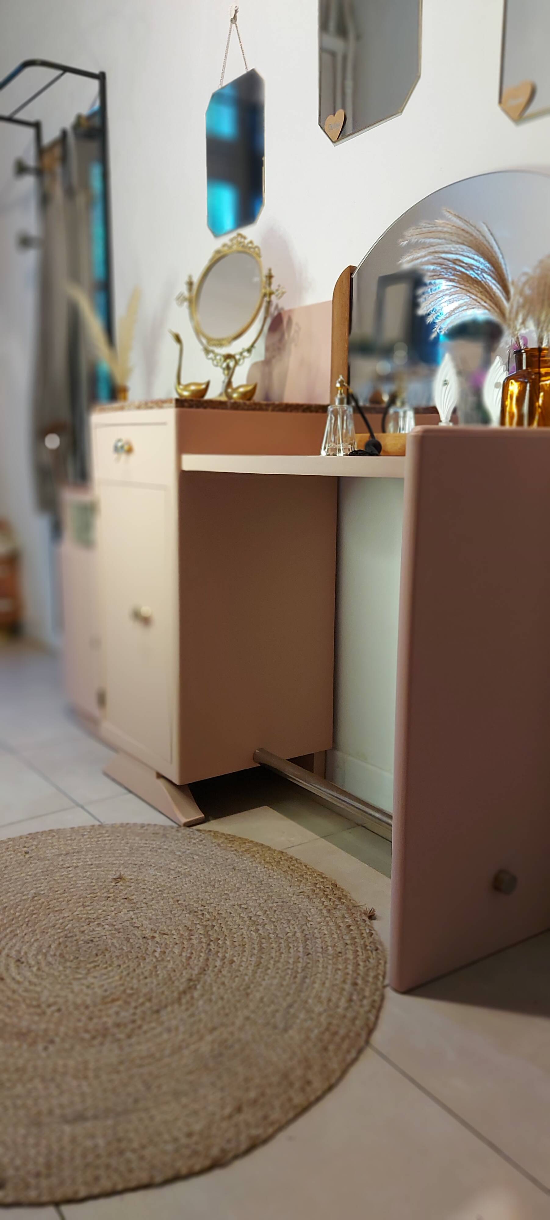 Art Deco dressing table / bedside table set