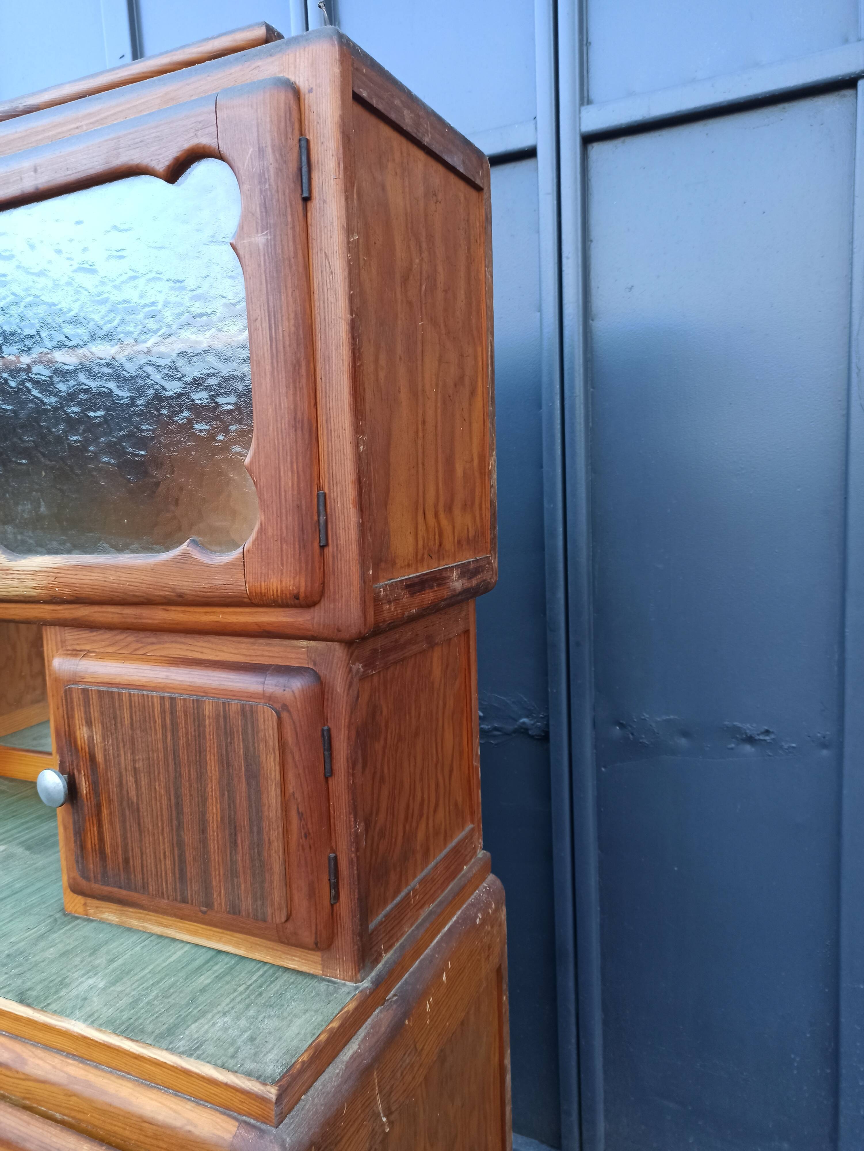 Mado buffet in its mirror kitchen buffet juice