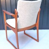 4 Danish chairs in solid treck