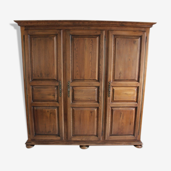 Armoire chêne rustique