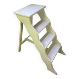 Small stepladder