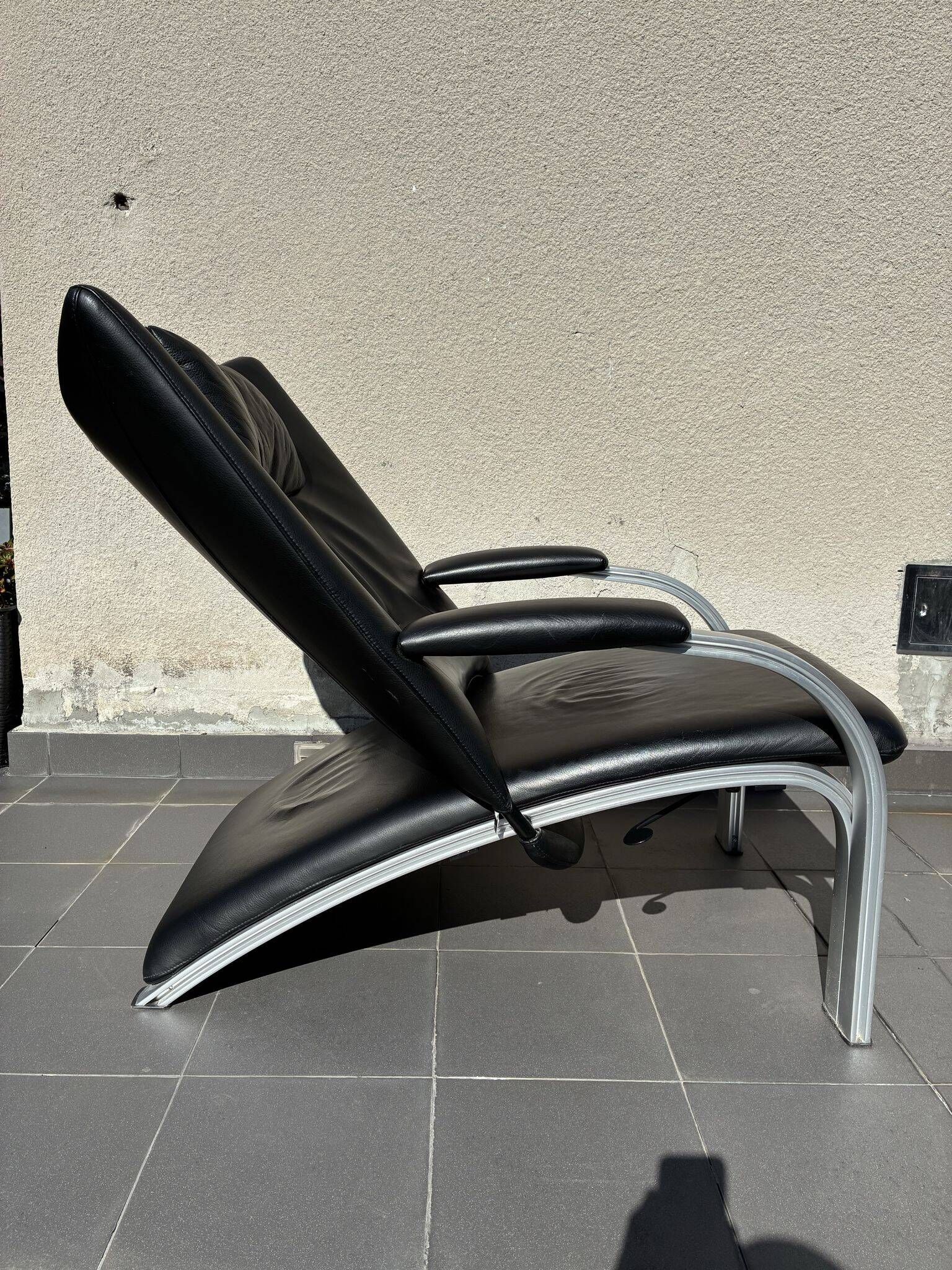 WK Wohnen Spot 698 reclining black lounge chair by Stefan Heiliger, 1980s