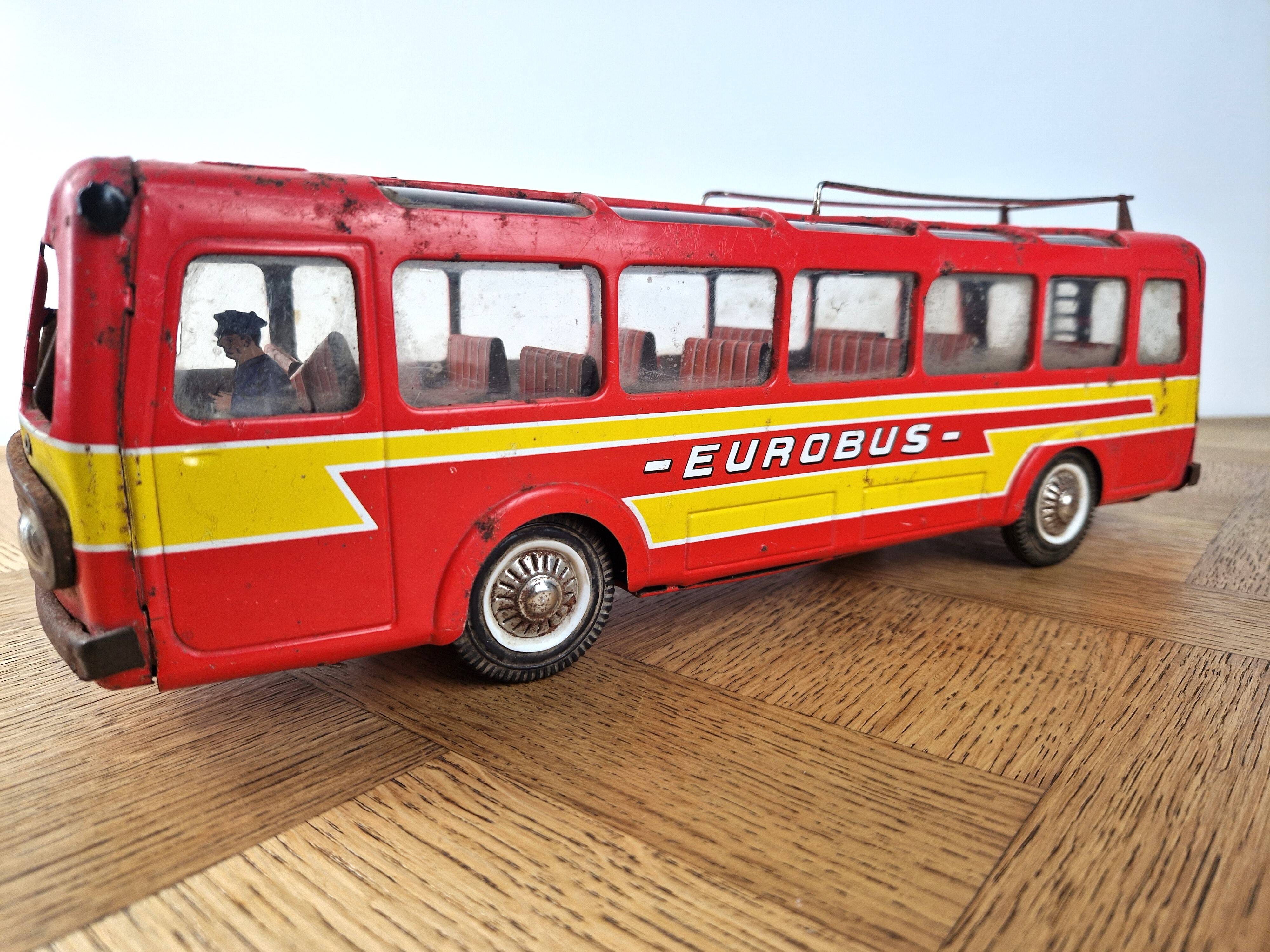Ancien jouet – Bus Eurobus en tôle par Joustra