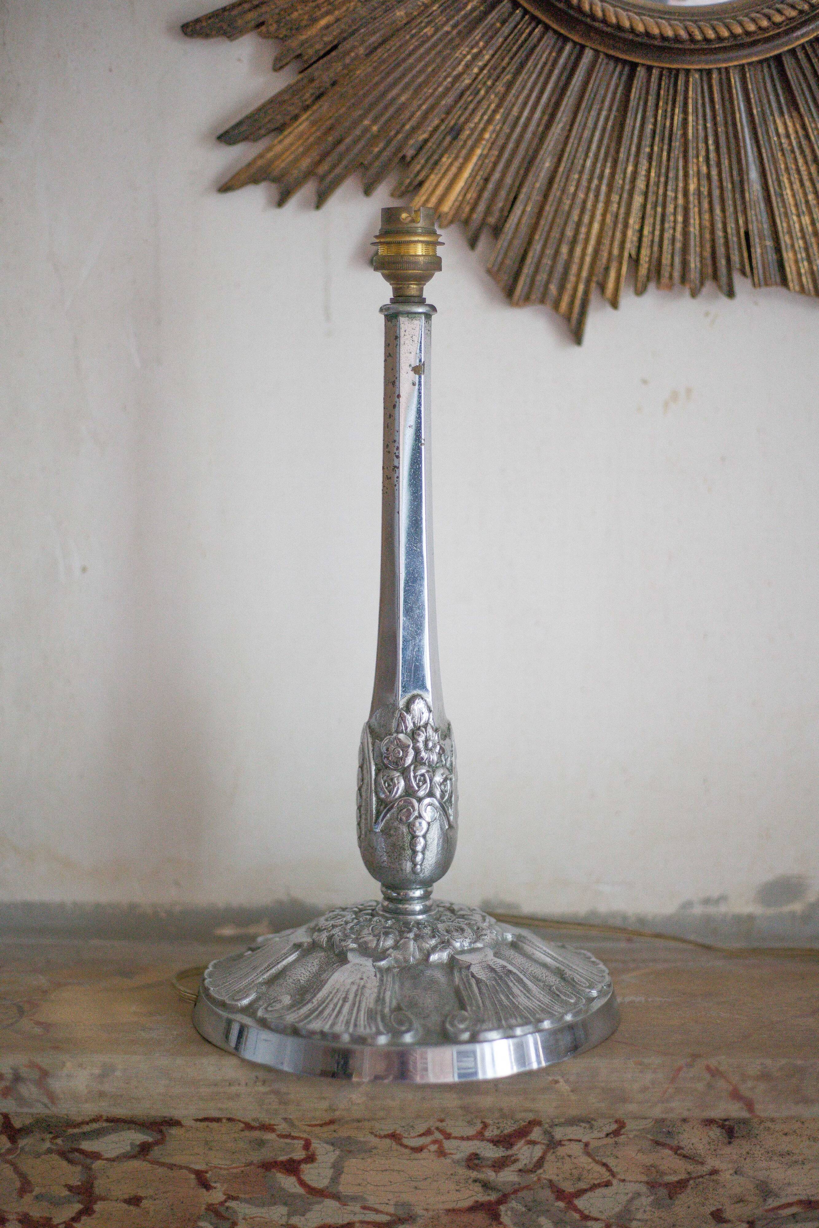 Art Deco table lamp, living room lamp, floral lamp base