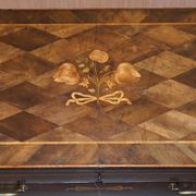 Commode parquetry marqueterie continentale circa 1780