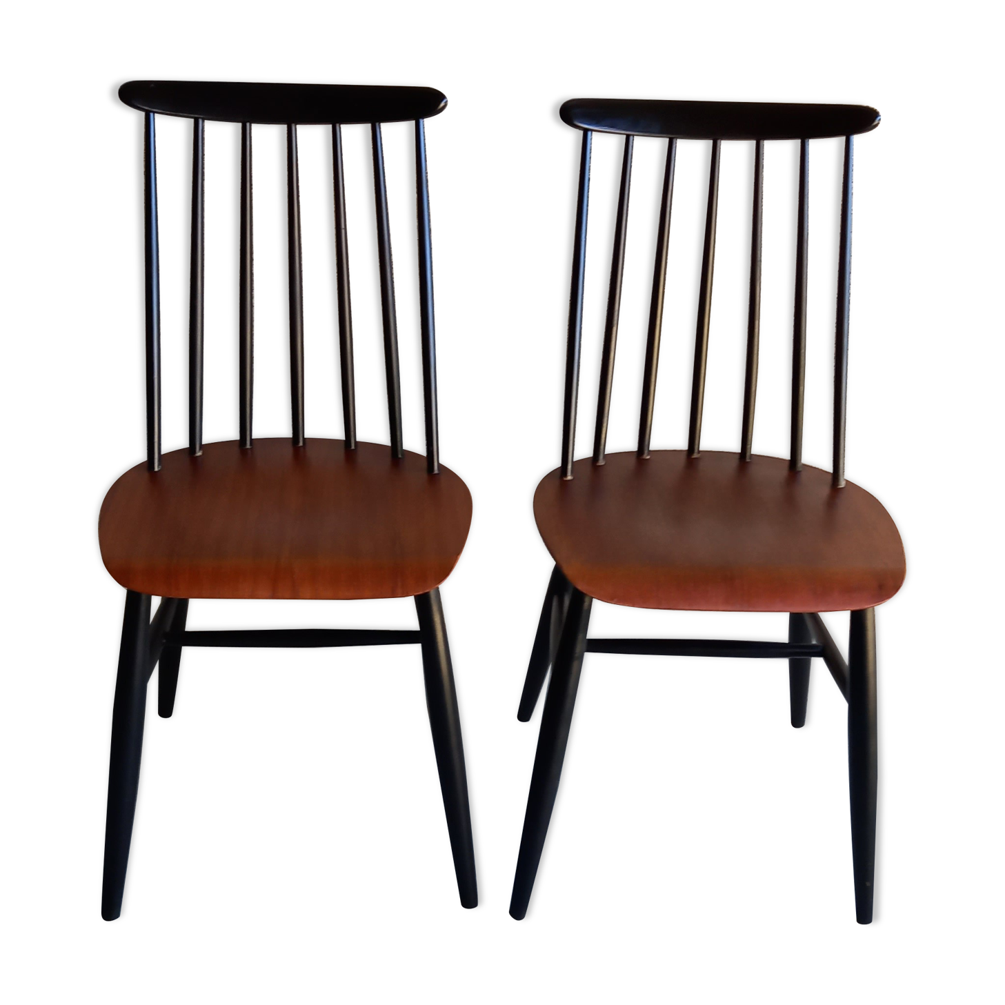 Chaises fanett d'Ilmari Tapiovaara