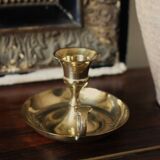 Round brass cellar rat candle holder