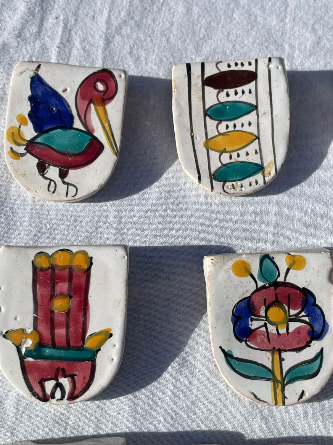 Ceramic knife holders