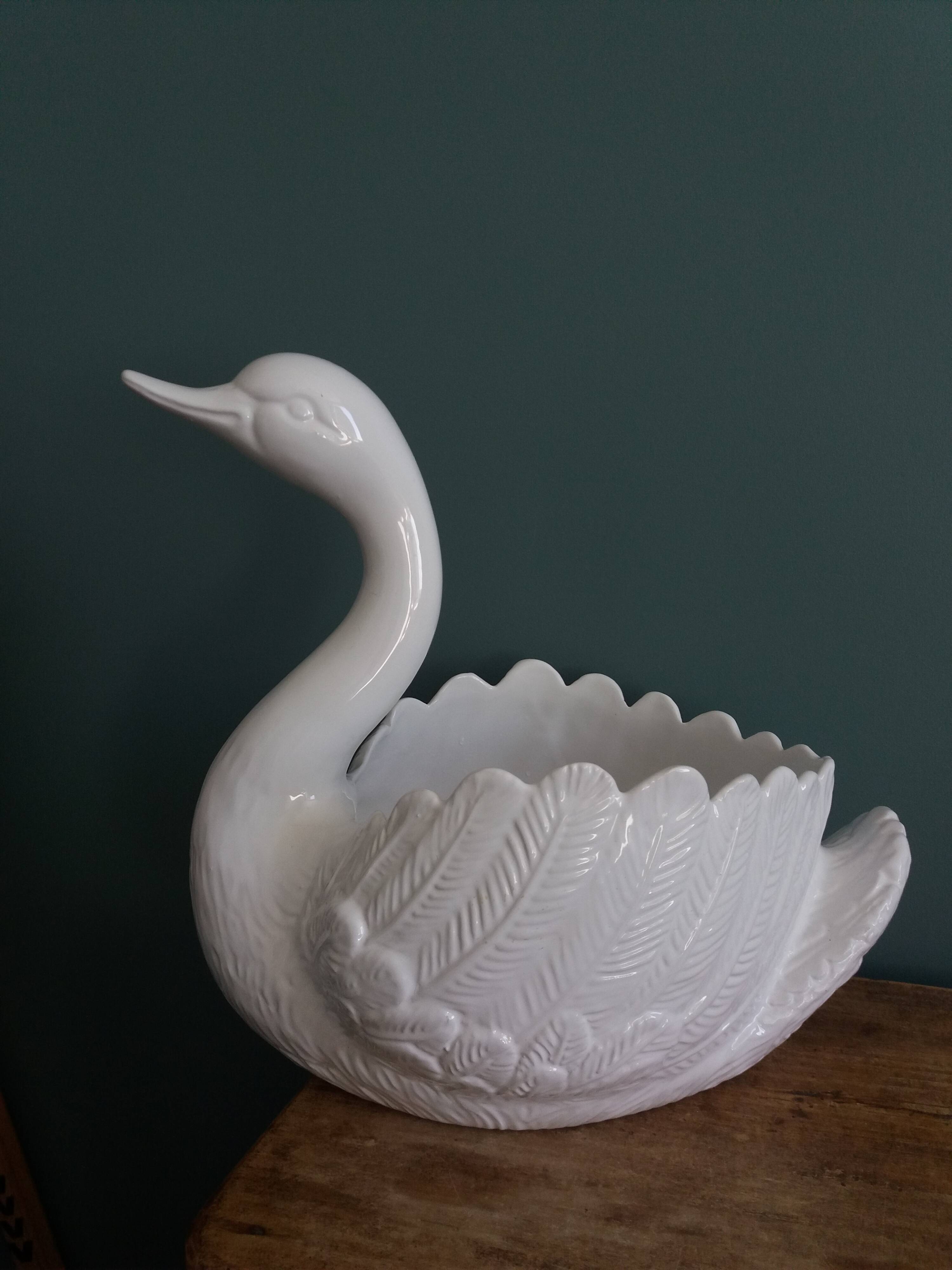 Swan planter pot 34 cm