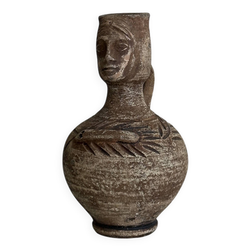 Vase décoratif en terre cuite brut