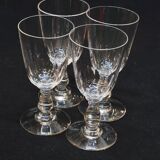 4 anciens verres a vin en cristal taillé baccarat ? saint louis ?