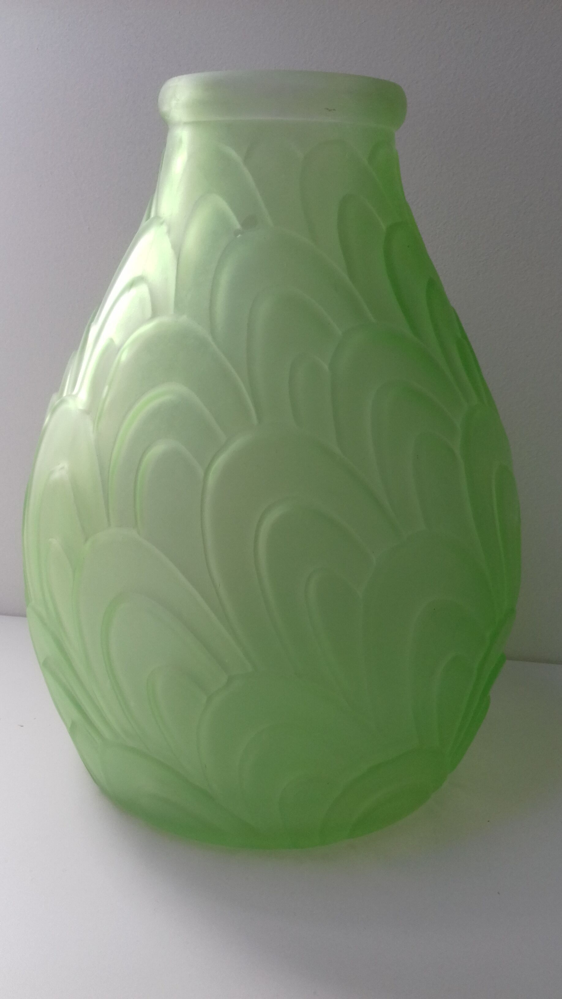 Art deco vase pre-moulded glass