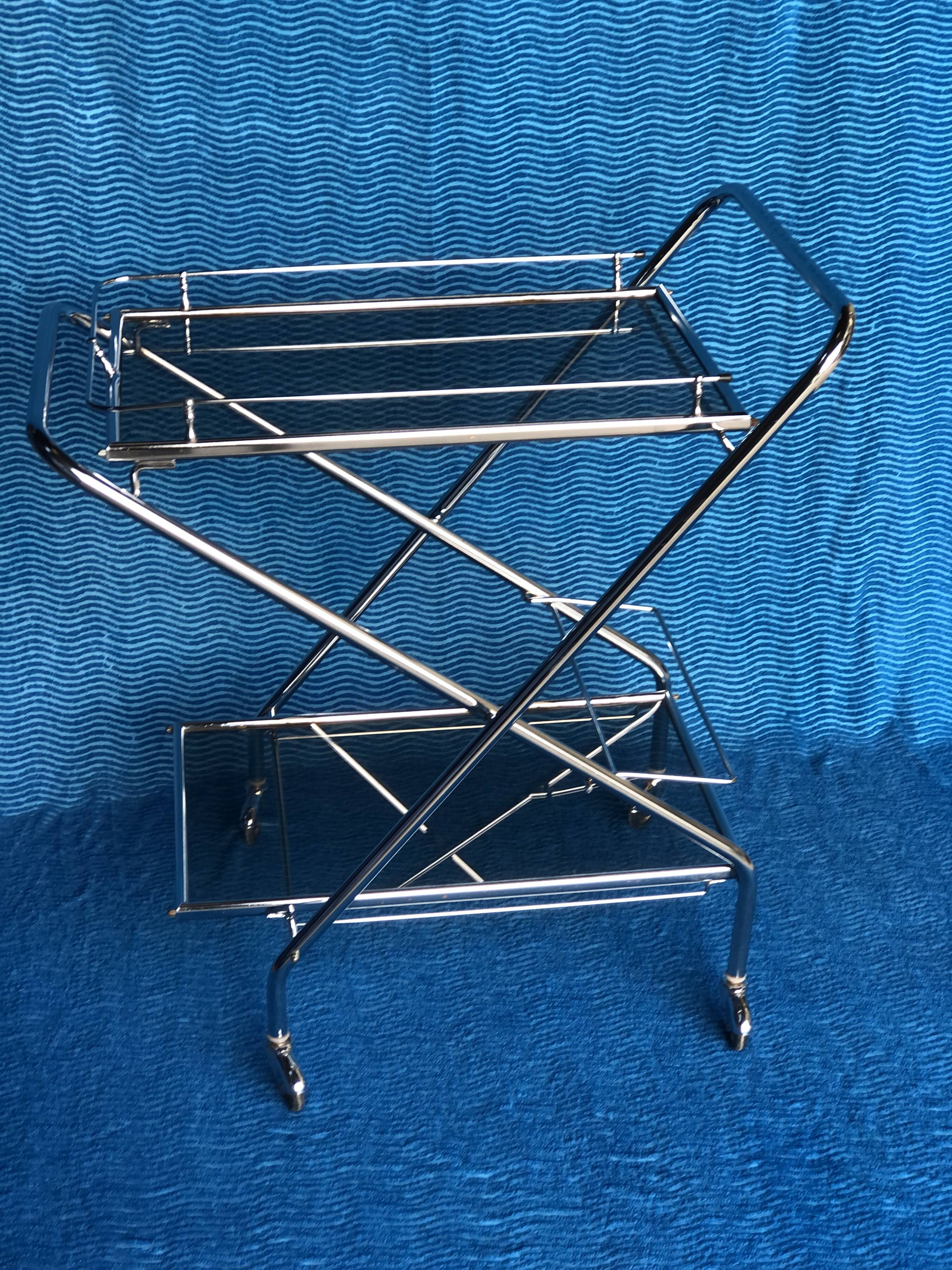 1970 folding server on wheels smoked glass